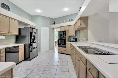 2024 Imperial Cir, Naples, FL 34110 - Photo 11