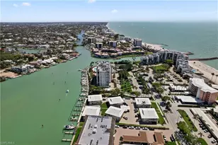 2500 Gulf Shore Blvd N, Naples, FL 34103 - Photo 25