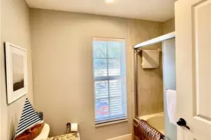 10091 Lake Cove Dr, Fort Myers, FL 33908 - Photo 17