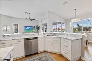 321 SE 31st St, Cape Coral, FL 33904 - Photo 7