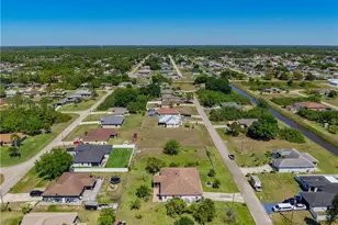909 Adeline Ave, Lehigh Acres, FL 33971 - Photo 25