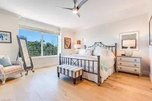 445 Cove Tower Dr, Naples, FL 34110 - Photo 17