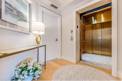 445 Cove Tower Dr #302, Naples, FL 34110 - Photo 3