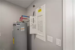 3318 Clearview Cir, Labelle, FL 33935 - Photo 15