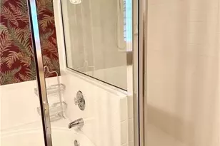 27080 Lake Harbor Ct, Bonita Springs, FL 34134 - Photo 17