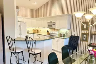 27080 Lake Harbor Ct, Bonita Springs, FL 34134 - Photo 7