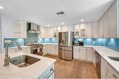1155 12th St N, Naples, FL 34102 - Photo 13