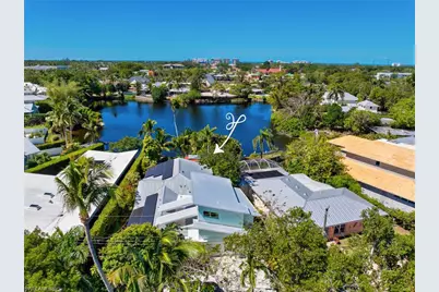 1155 12th St N, Naples, FL 34102 - Photo 33