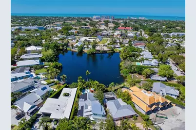 1155 12th St N, Naples, FL 34102 - Photo 35