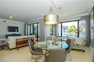 1490 5th Ave S, Naples, FL 34102 - Photo 13