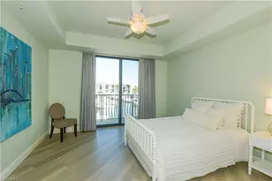 1490 5th Ave S, Naples, FL 34102 - Photo 9