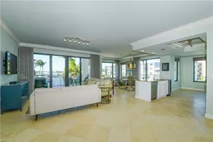 1490 5th Ave S, Naples, FL 34102 - Photo 15