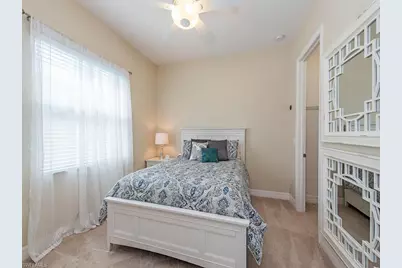 3326 Baltic Dr, Naples, FL 34119 - Photo 11