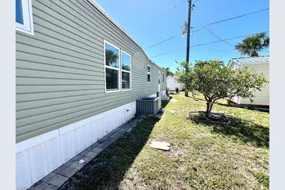 3852 Cardinal Cir, Bonita Springs, FL 34134 - Photo 31