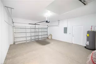 127 Connecticut Rd, Lehigh Acres, FL 33936 - Photo 15