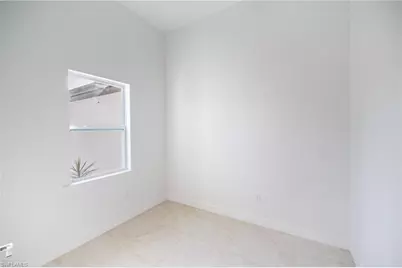 127 Connecticut Rd, Lehigh Acres, FL 33936 - Photo 5