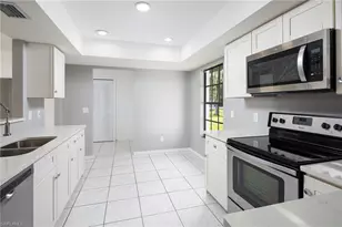 5671 Green Blvd, Naples, FL 34116 - Photo 17