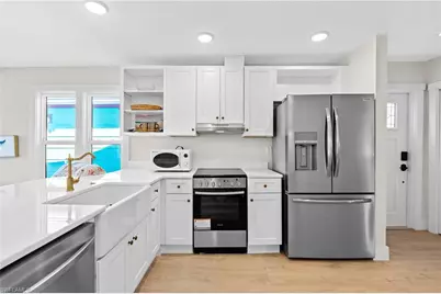 4760 Pine Island Rd NW, Matlacha, FL 33993 - Photo 11