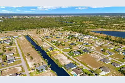 2902 NW 26th St, Cape Coral, FL 33993 - Photo 5