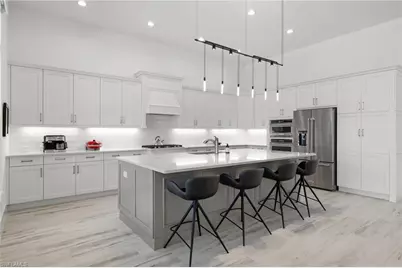 6136 Rodney Bay Ln, Naples, FL 34113 - Photo 7