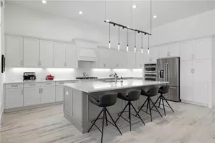 6136 Rodney Bay Ln, Naples, FL 34113 - Photo 7