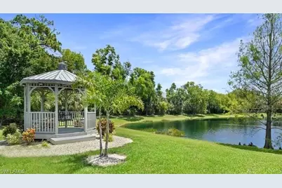 8101 S Woods Cir #1, Fort Myers, FL 33919 - Photo 23