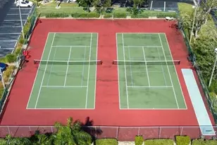 8101 S Woods Cir, Fort Myers, FL 33919 - Photo 21