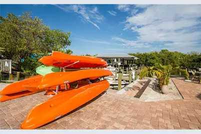 200 Gold Finch Dr, Upper Captiva, FL 33924 - Photo 9