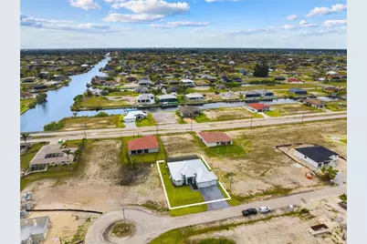 1319 NW 40th Pl, Cape Coral, FL 33993 - Photo 43