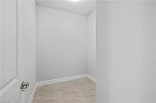 1319 NW 40th Pl, Cape Coral, FL 33993 - Photo 17