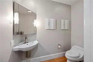 9123 Strada Pl, Naples, FL 34108 - Photo 17