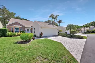 15350 Wimborne Ln, Naples, FL 34110 - Photo 3