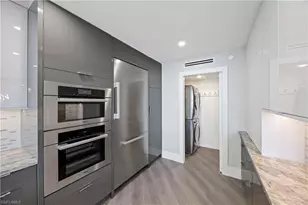 6075 Pelican Bay Blvd, Naples, FL 34108 - Photo 21