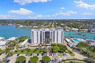 2400 Gulf Shore Blvd N, Naples, FL 34103 - Photo 31