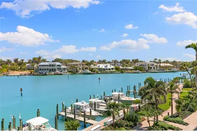 2400 Gulf Shore Blvd N #305, Naples, FL 34103 - Photo 33