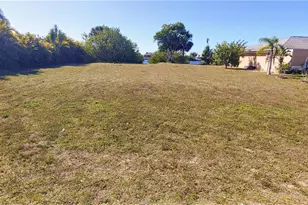 1242 NW 18th St, Cape Coral, FL 33993 - Photo 9