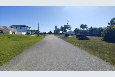 1242 NW 18th St, Cape Coral, FL 33993 - Photo 11