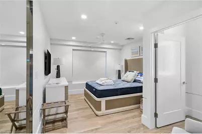 4001 Gulf Shore Blvd N #802, Naples, FL 34103 - Photo 25