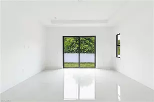 3074 Pine Tree Dr, Naples, FL 34112 - Photo 17