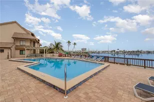 898 Buttonwood Dr, Fort Myers Beach, FL 33931 - Photo 23