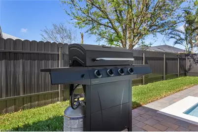 1925 SW 3rd Ter, Cape Coral, FL 33991 - Photo 35