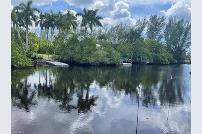 1550 13th Ave N, Naples, FL 34102 - Photo 11