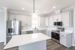 11300 Cypress Ln, Fort Myers Beach, FL 33931 - Photo 5