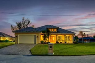 525 SW 8th Terrace, Cape Coral, FL 33991 - Photo 1
