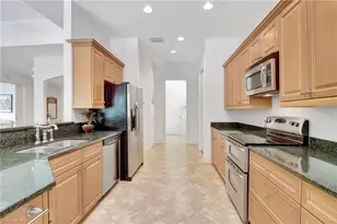 4850 Europa Dr, Naples, FL 34105 - Photo 9