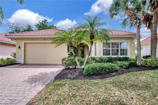 4850 Europa Dr, Naples, FL 34105 - Photo 29