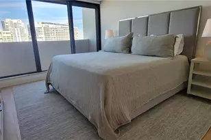 4005 Gulf Shore Blvd N, Naples, FL 34103 - Photo 17