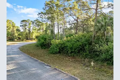 515 Spray Dr, Labelle, FL 33935 - Photo 5