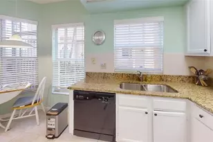 13020 Amberley Ct, Bonita Springs, FL 34135 - Photo 5