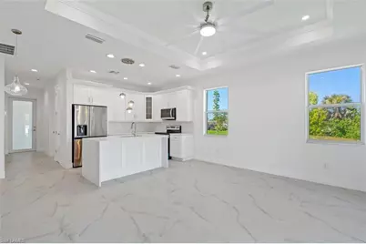 1107 SE 38th St, Cape Coral, FL 33904 - Photo 35